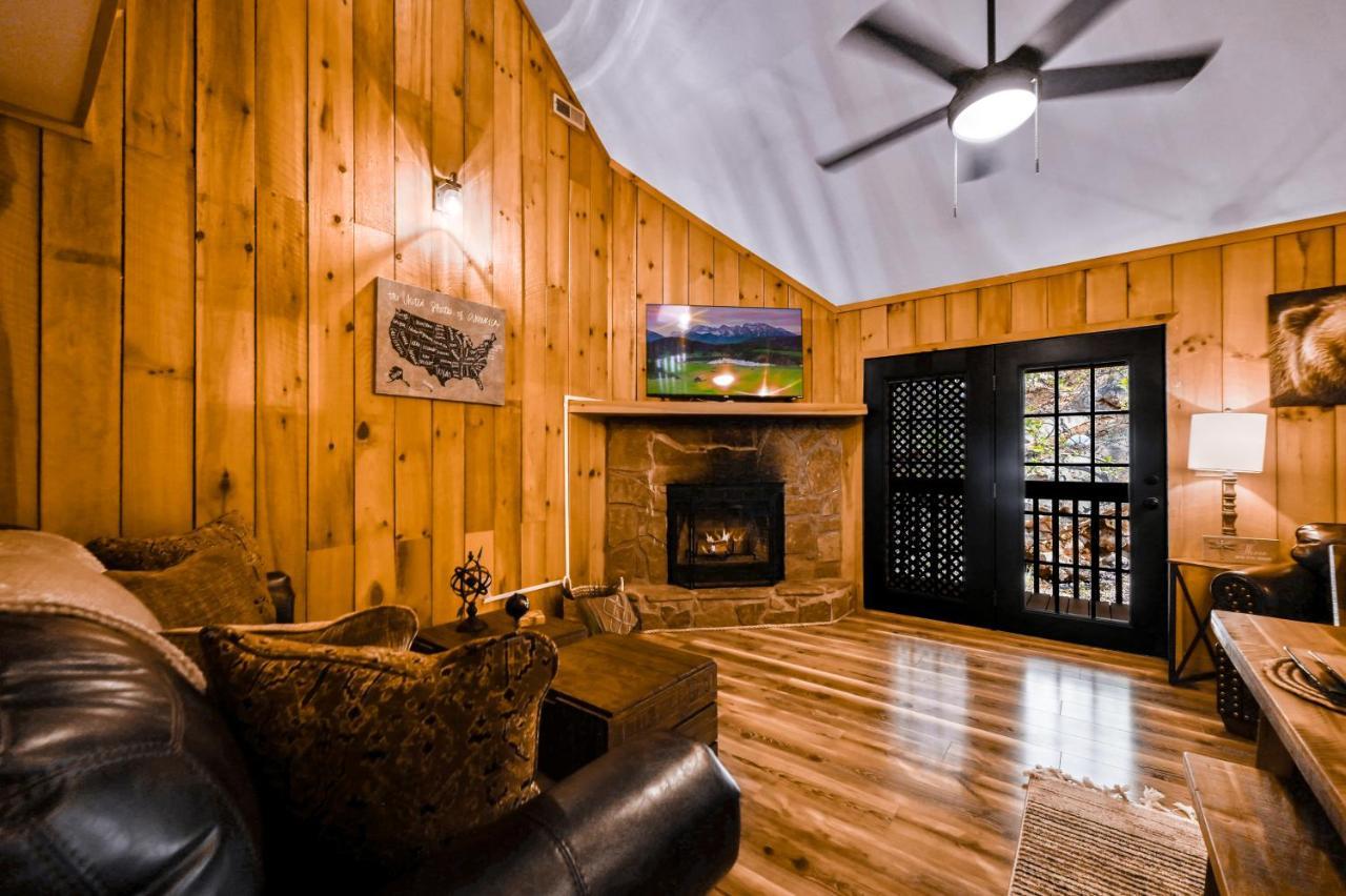 Private Mountain Cabin, Hot Tub Escape In The Smokies, With The View Sevierville Ngoại thất bức ảnh