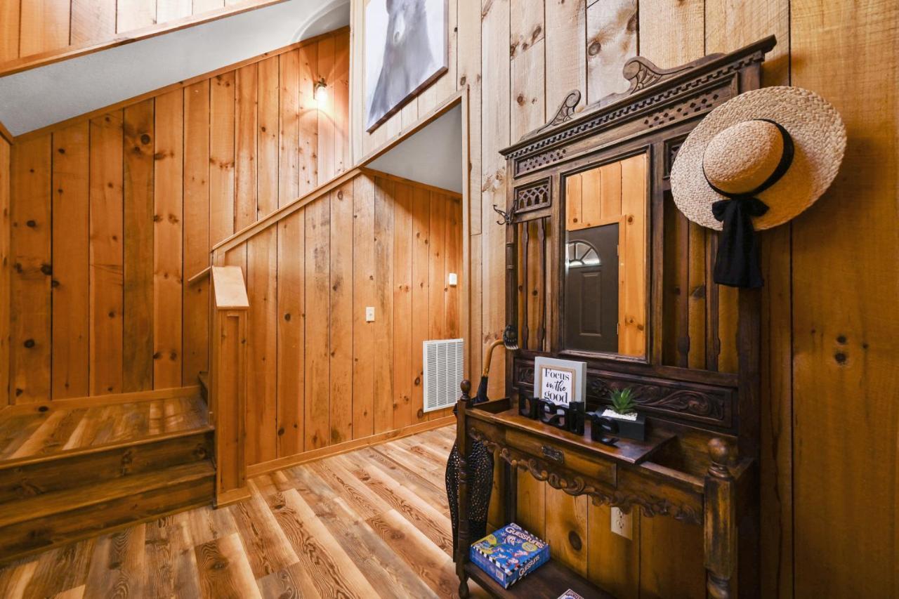 Private Mountain Cabin, Hot Tub Escape In The Smokies, With The View Sevierville Ngoại thất bức ảnh