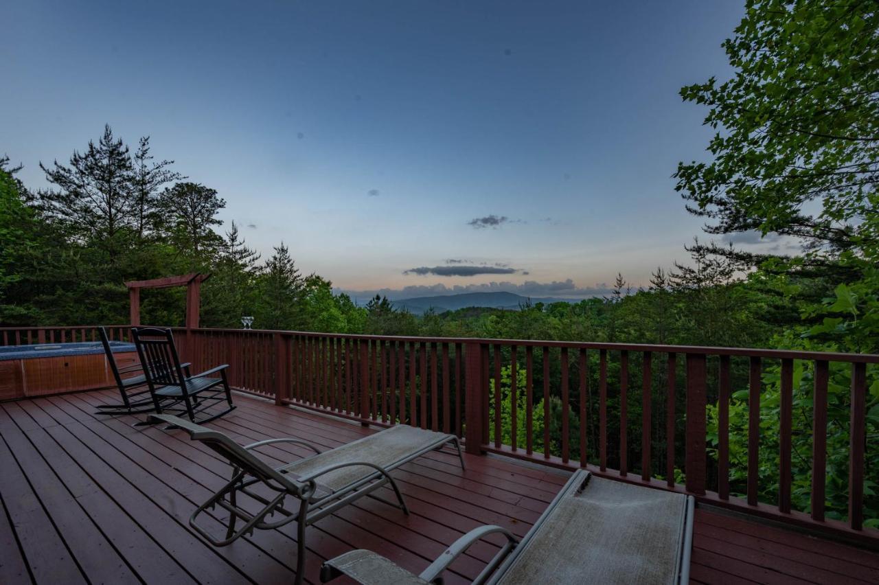 Private Mountain Cabin, Hot Tub Escape In The Smokies, With The View Sevierville Ngoại thất bức ảnh